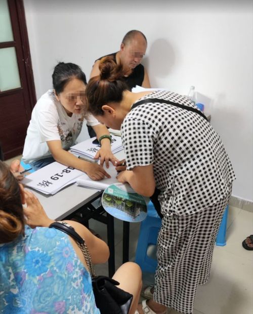 實(shí)探重慶公租房出售現(xiàn)場(chǎng) 咨詢踴躍，但“回頭客”多過“交錢黨”